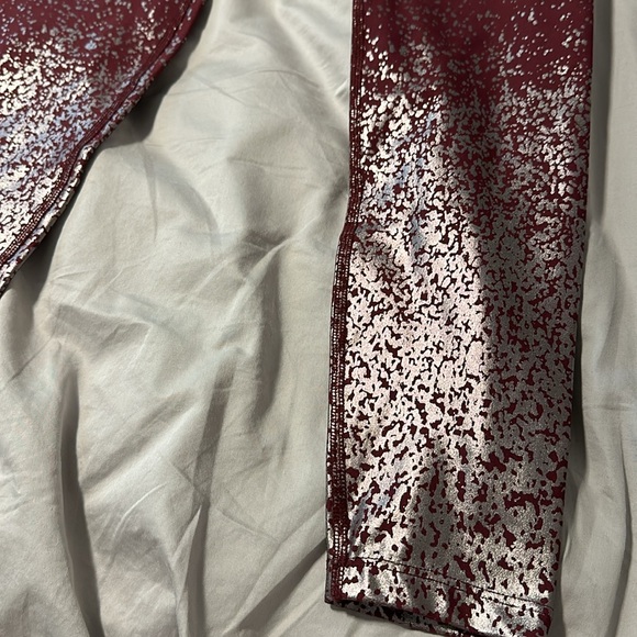 Beyond Yoga Legging - Picture 2 of 7